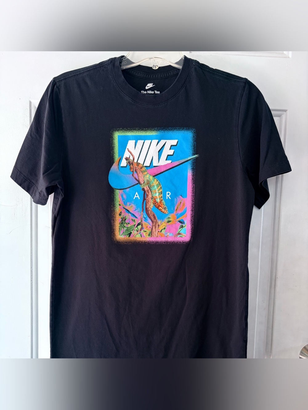 Nike Mens Medium Black Graphic Chameleon Lizard Air Tee